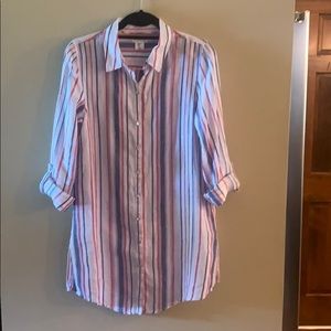 Linen shirt/tunic, size medium